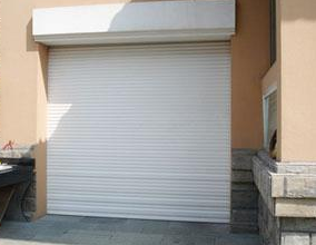 卷簾門的危害有多大，正確選擇卷簾門來(lái)防患